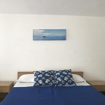 Scala Blu - Immobilevante ポンツァ エクステリア 写真